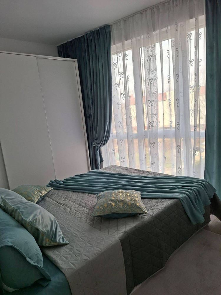 Stilvolle Zwei-Zimmer-Wohnung mit niedriger Wartungsgebühr in Sunny Beach – Komfort, Sicherheit und hervorragende Investition am Meer