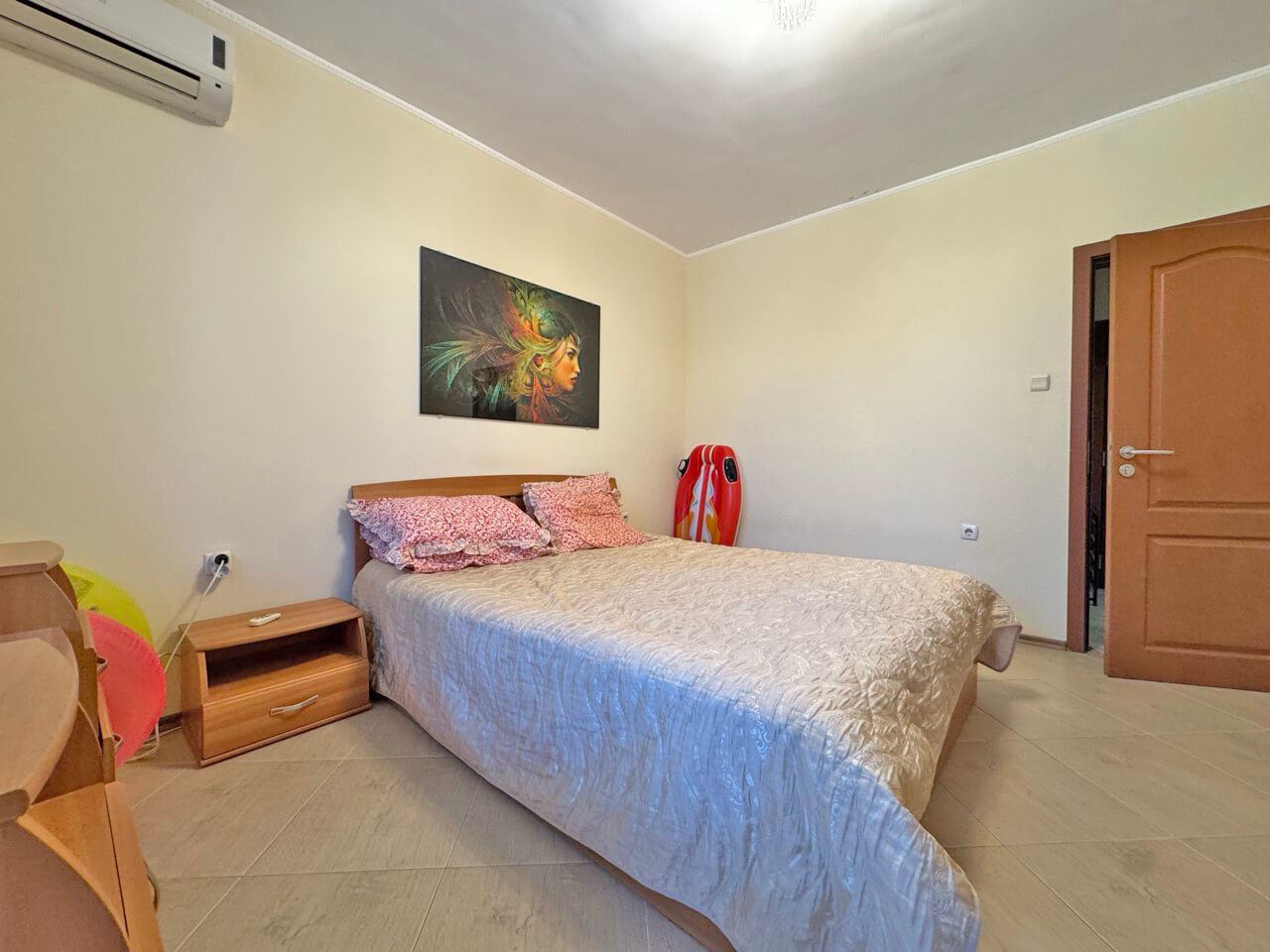 Ruhe und Komfort in Sonnenstrand – möblierte Wohnung mit einem Schlafzimmer und niedrigen Instandhaltungskosten