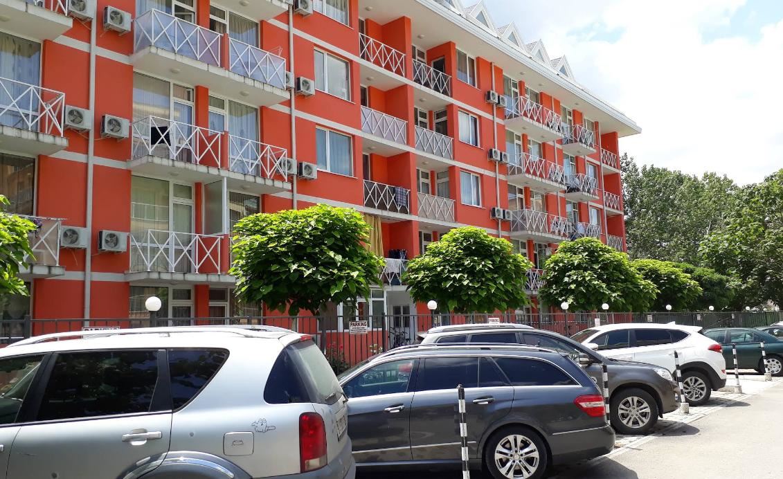 Gemütliches Appartment mit einem Schlafzimmer in einer modernen Wohnanlage, 500 Meter vom Strand in Sonnenstrand entfernt
