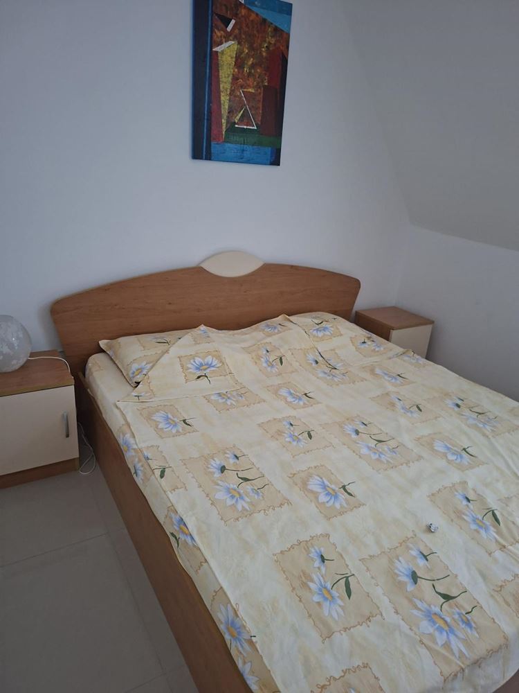 Panorama-2-Zimmer-Wohnung mit Meerblick in Ravda – bezugsfertig