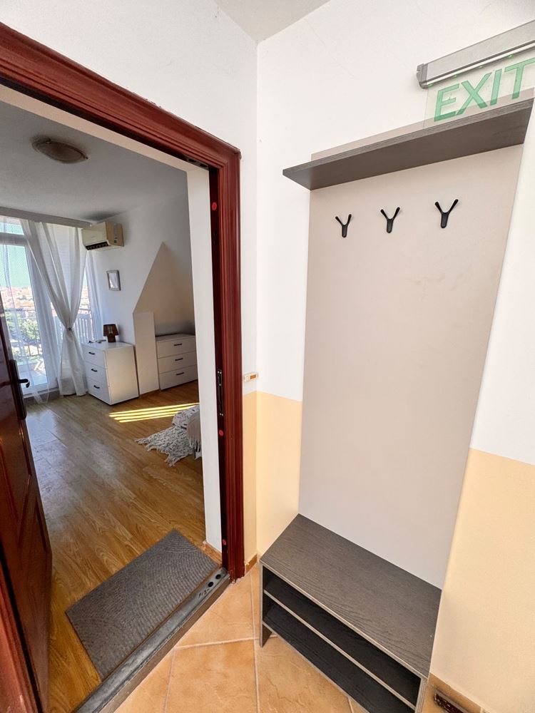 Stilvolles Studio mit Panoramaterrasse in Pomorie – niedrige Instandhaltungsgebühr, Südausrichtung und ausgezeichnete Lage nahe dem Meer