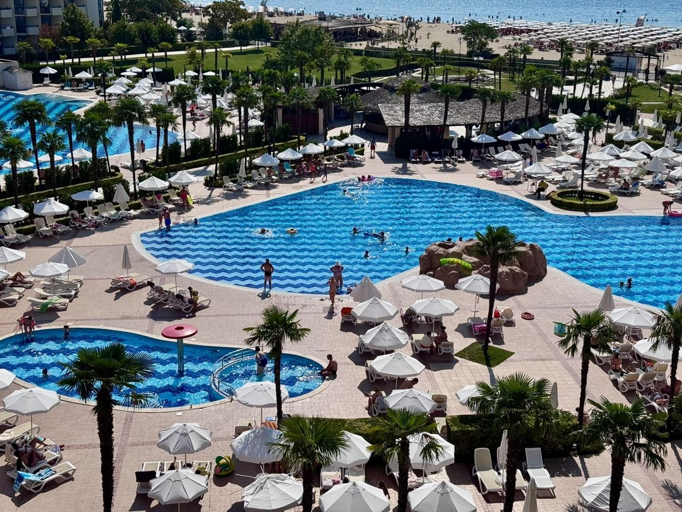 Luxuriöse Wohnung am Meer mit Panoramablick in einer prestigeträchtigen Anlage in Sonnenstrand
