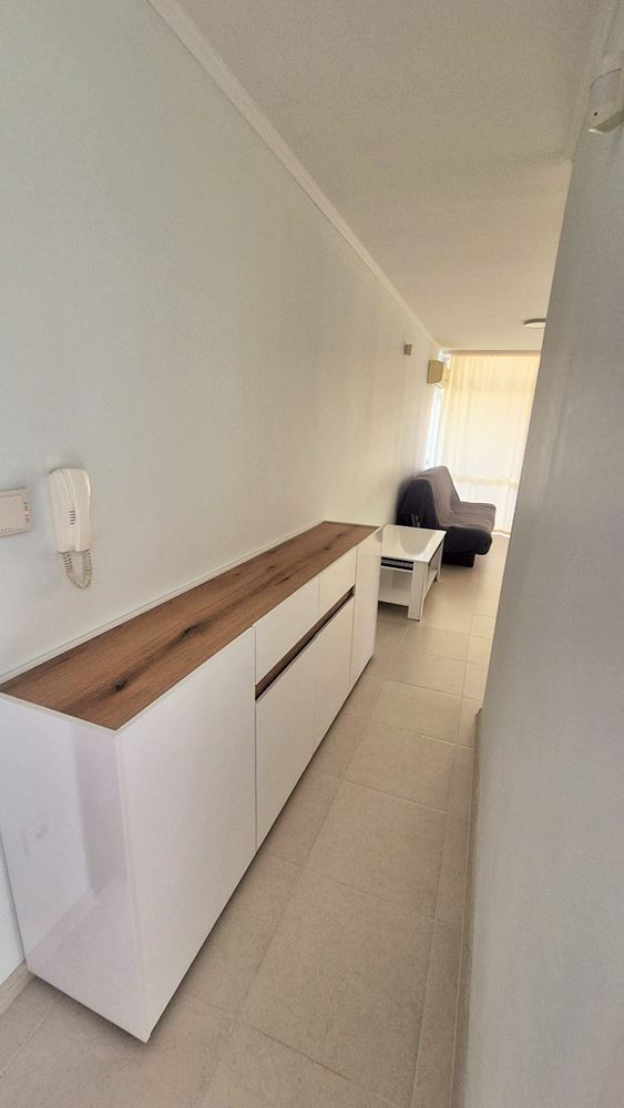 Stilvolle Wohnung mit einem Schlafzimmer und neuer Einrichtung im Bereich Cocoa Beach – Bezugsfertig