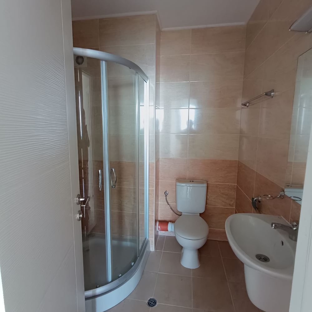 2-Zimmer-Wohnung in erster Meereslinie in Ravda mit Panoramameerblick