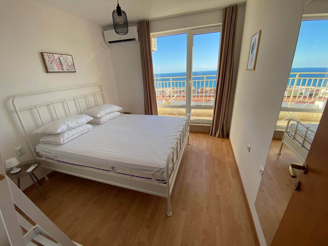 2-Zimmer-Wohnung mit Panoramameerblick in einer luxuriösen Anlage mit zahlreichen Dienstleistungen