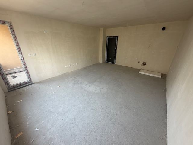 Neue 2-Zimmer-Wohnung mit großzügiger Fläche und hervorragender Lage im Wohnviertel Meden Rudnik, Zone V, Burgas