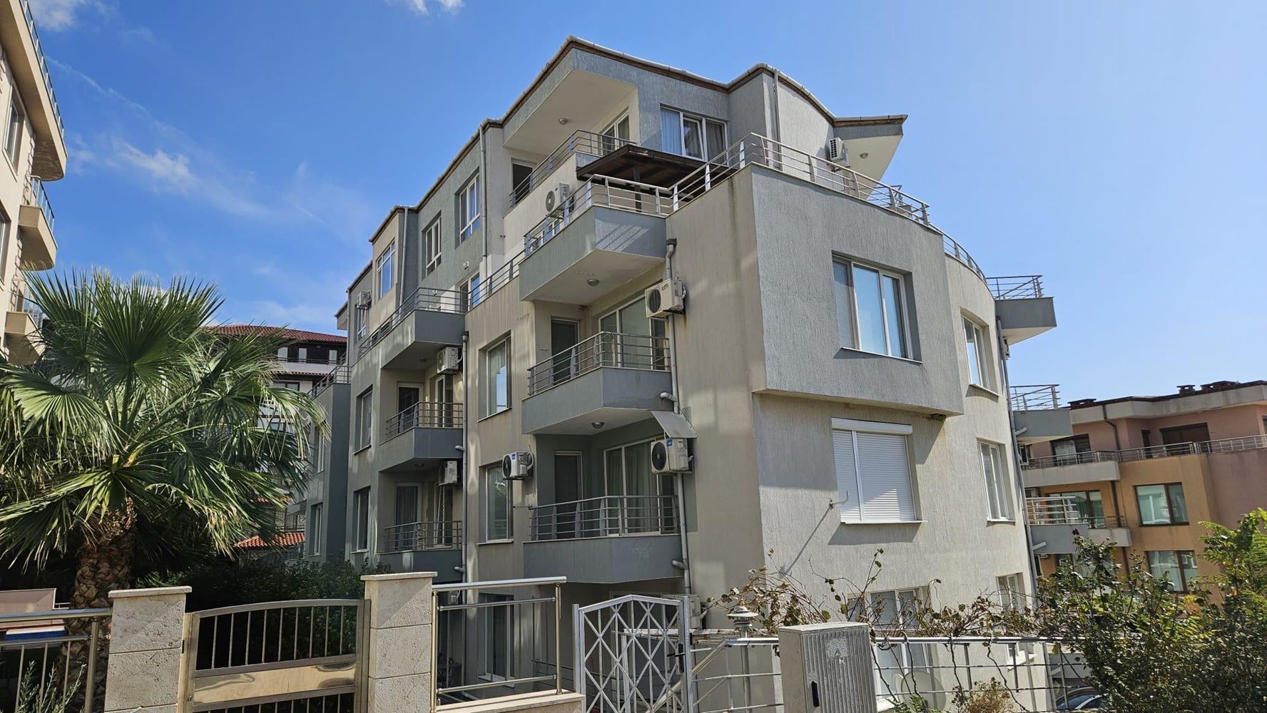 2-Zimmer-Wohnung mit Panoramablick auf das Meer in Sveti Vlas