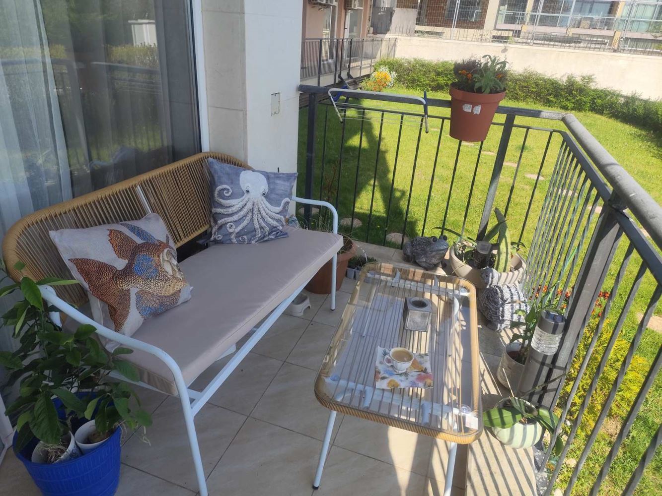 Erste Meereslinie in Nessebar – 2-Zimmer-Wohnung mit direktem Meerblick, bezugsfertig