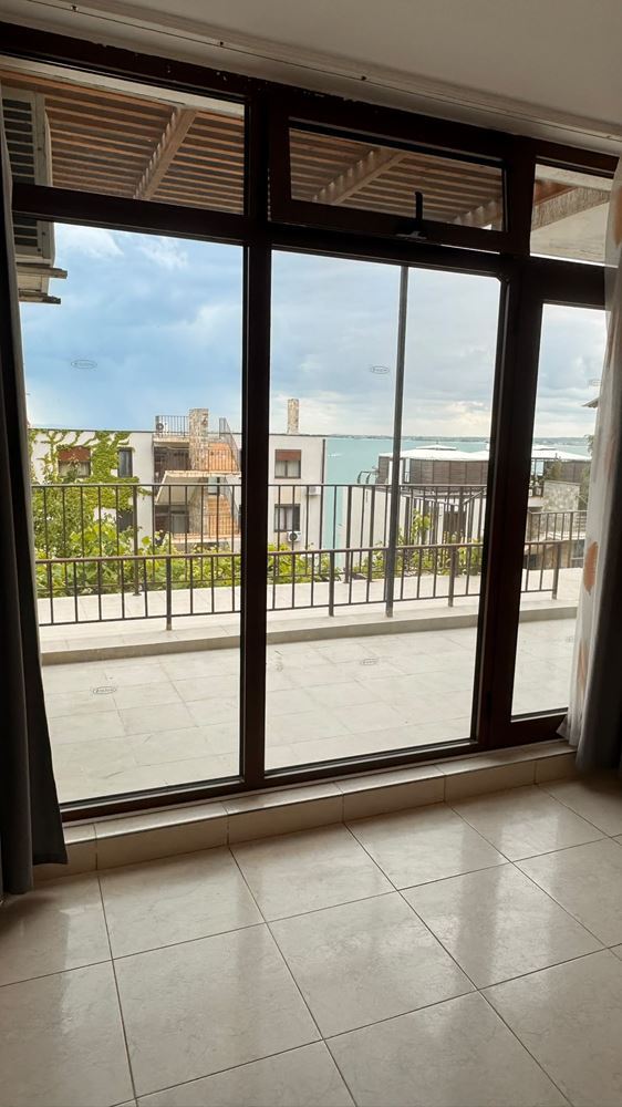 Drei-Zimmer-Wohnung mit Meerblick in einer prestigeträchtigen Anlage in Sveti Vlas