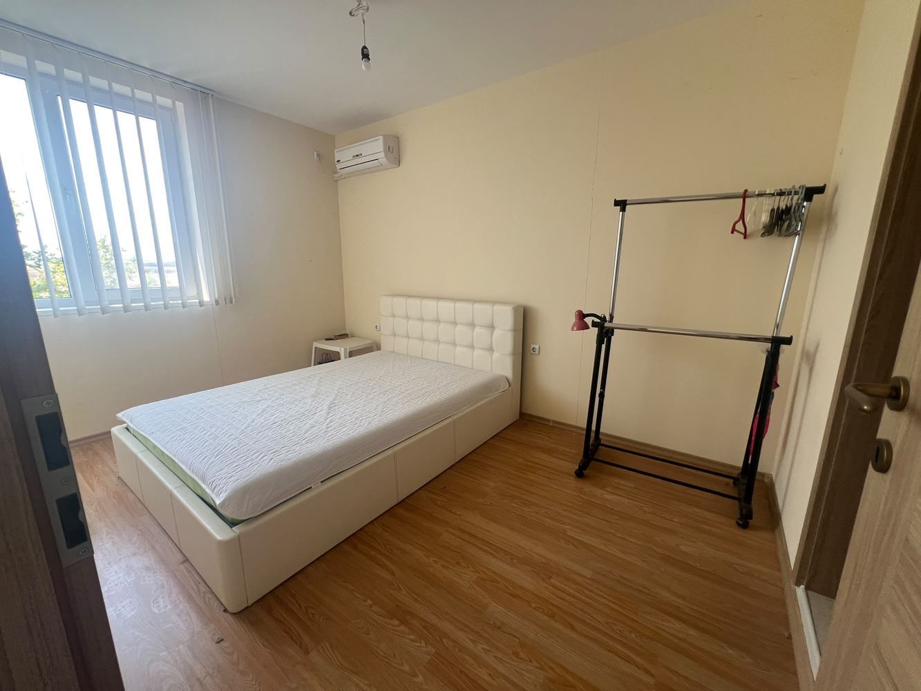 Kompakte Zweizimmerwohnung in einer grünen und ruhigen Anlage in Sonnenstrand