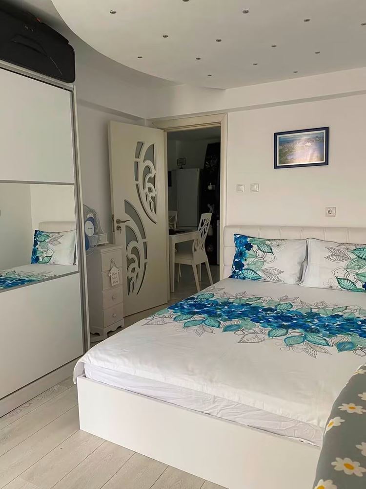 Geräumiges und stilvoll eingerichtetes Studio im Herzen von Neu-Nessebar – ohne Instandhaltungsgebühr und in der Nähe des Südstrandes
