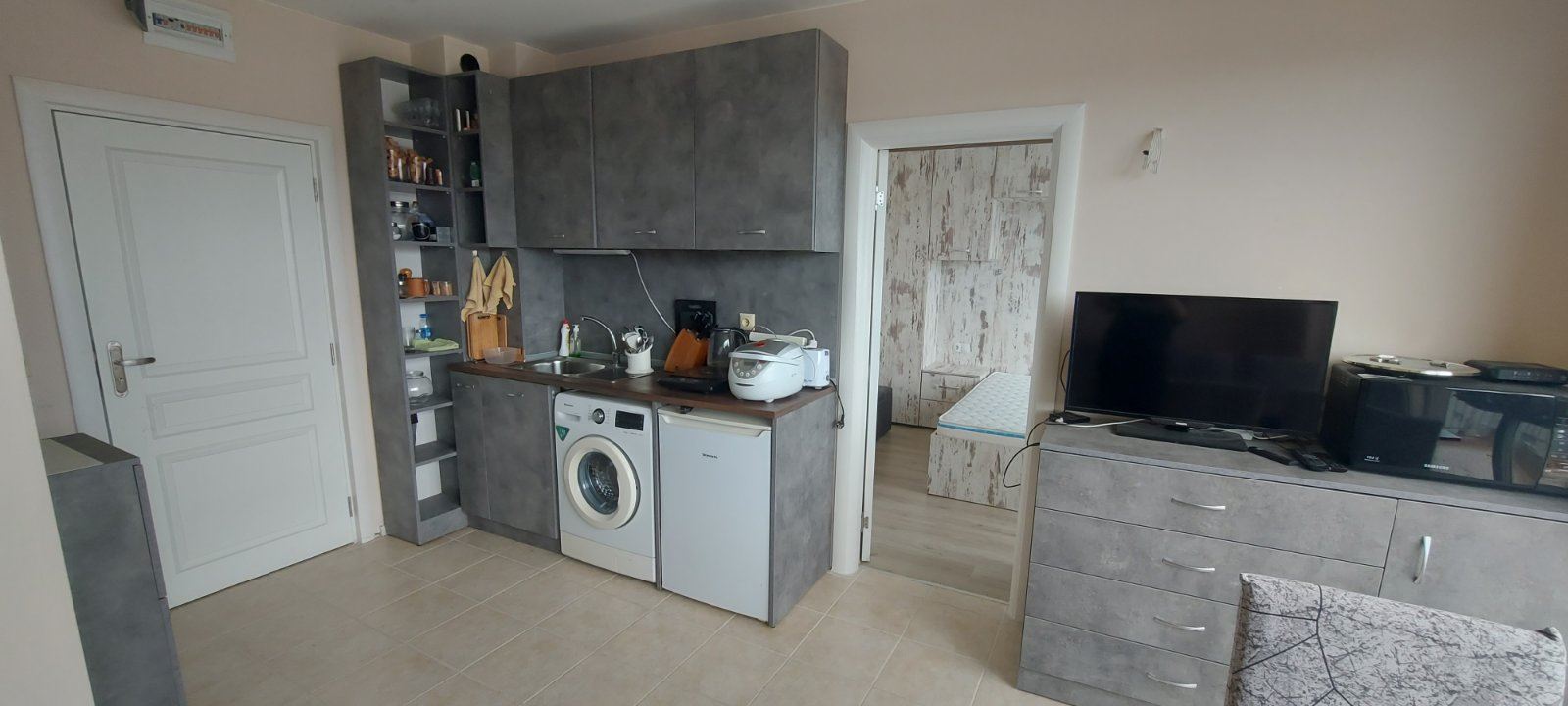 Geräumige Wohnung mit einem Schlafzimmer in Sonnenstrand – Komfort, viel Grün und hervorragende Annehmlichkeiten in einer modernen Wohnanlage