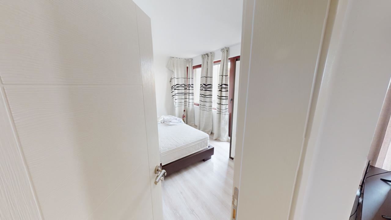 3-Zimmer-Wohnung mit Bergpanorama in einer ganzjährig betriebenen Anlage in der Region Sonnenstrand