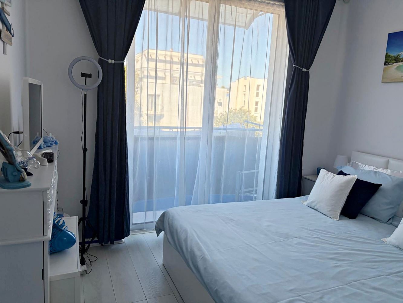 Stilvolle und vollständig renovierte Zweizimmerwohnung in Sonnenstrand – bezugsfertig