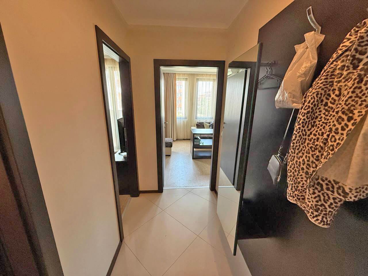 Elegante Wohnung mit einem Schlafzimmer in Sweti Wlas – Komfort, Ruhe und mediterraner Stil in Meeresnähe