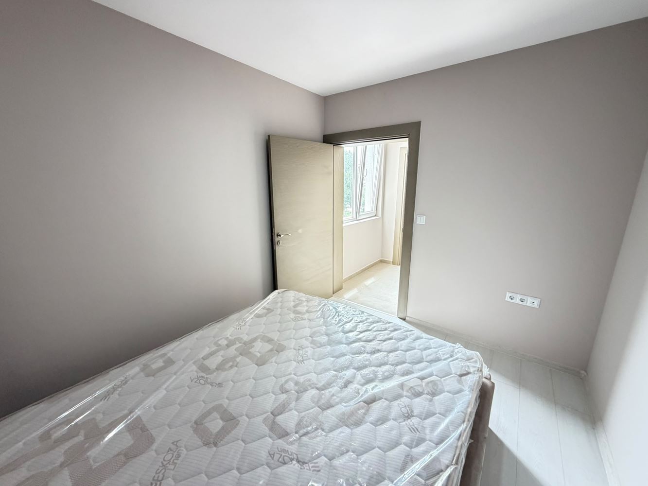 Sunny Beach – gemütliche 2-Zimmer-Wohnung mit Südausrichtung und schönem Blick auf den Pool