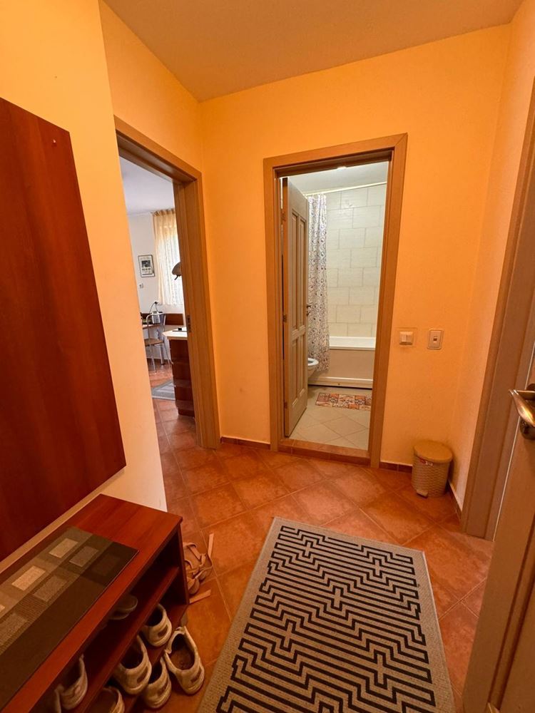 Geräumige 2-Zimmer-Wohnung in einer ganzjährig bewohnbaren Anlage – ausgezeichnete Wahl zum Wohnen und Investieren