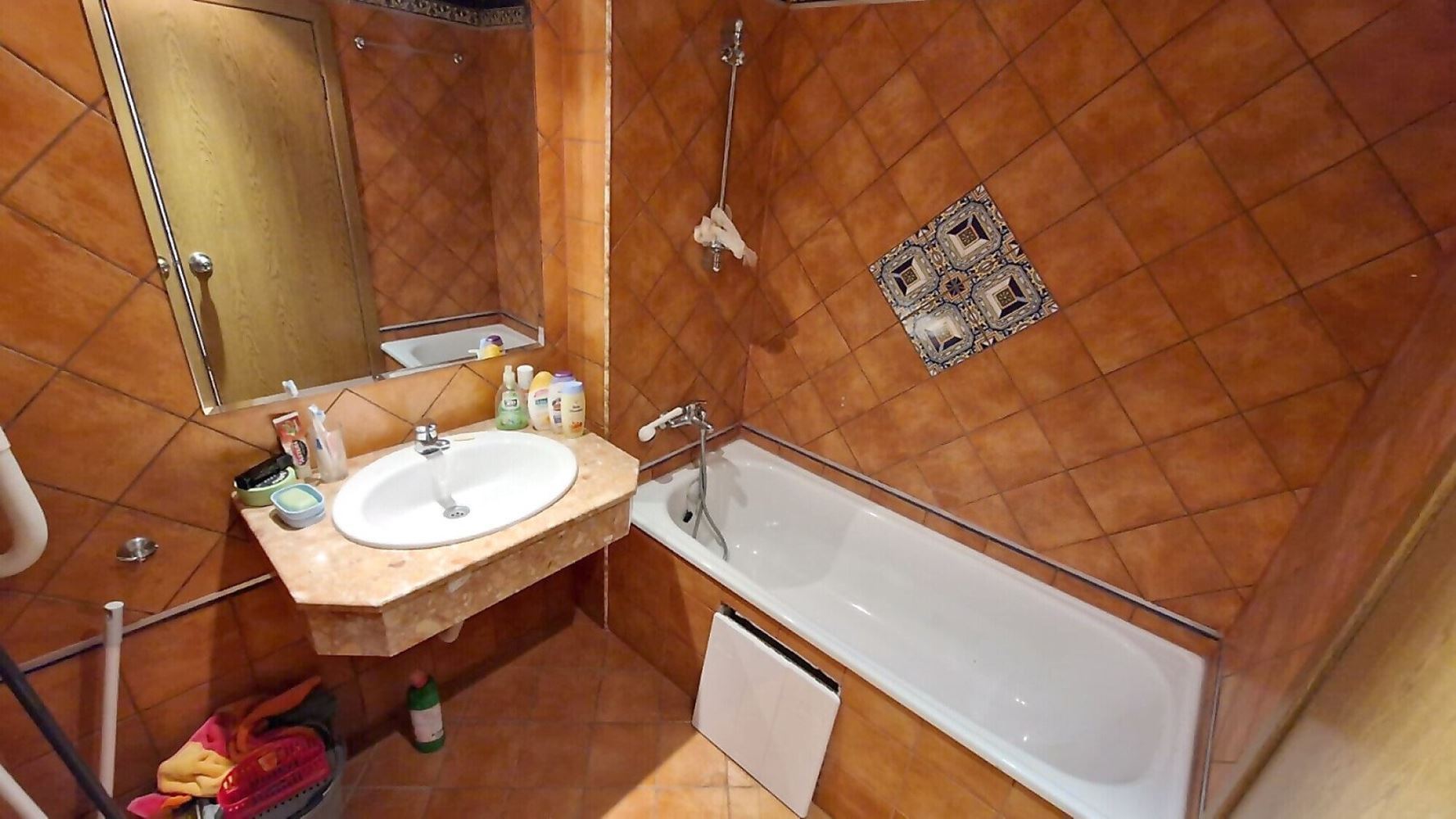 Wohnung mit einem Schlafzimmer und atemberaubendem Panoramablick auf das Meer in erster Meereslinie in Elenite