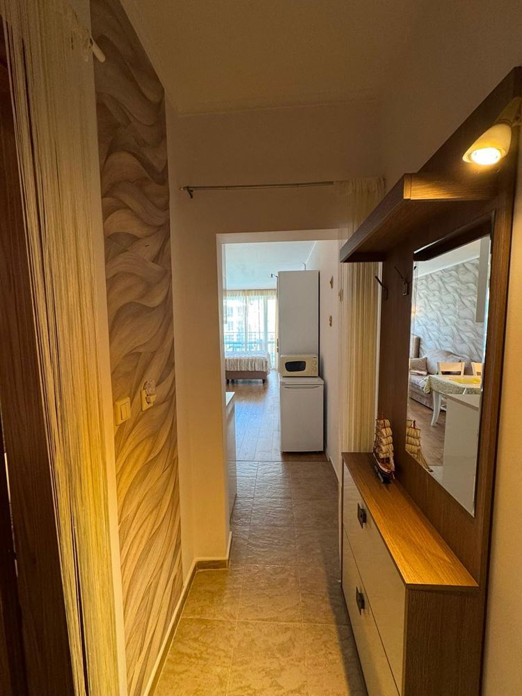 Wunderschönes Studio in erster Meereslinie in Pomorie mit Meerblick – Gemütlichkeit, Komfort und prestigeträchtige Lage