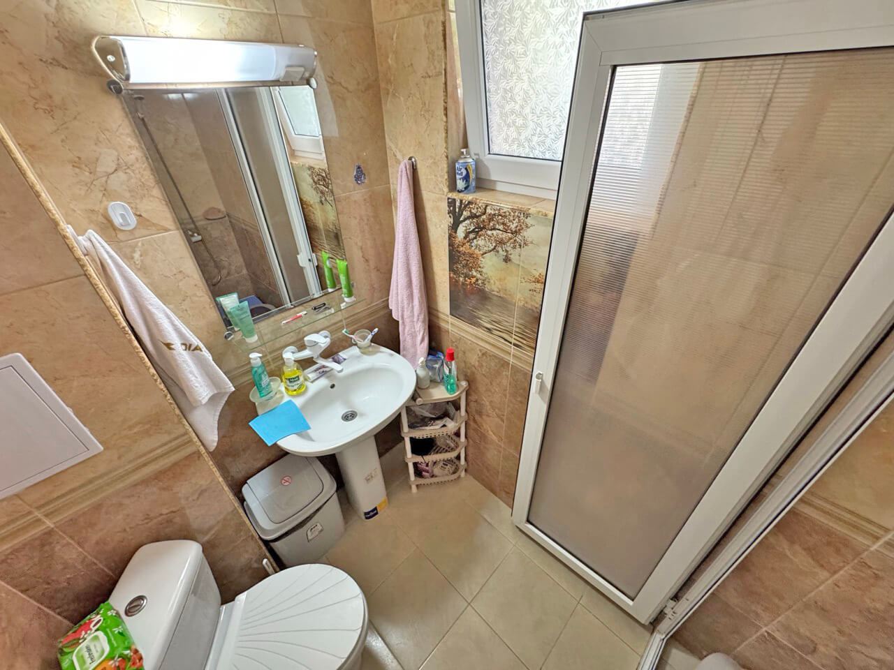 Studio mit separater Küche in einer geschlossenen Wohnanlage – eine ausgezeichnete Investition und ein gemütliches Zuhause in Sonnenstrand