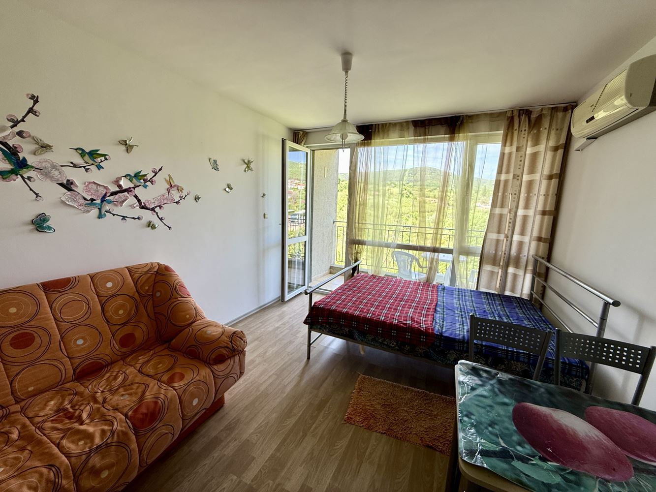 Gemütliches und vollständig möbliertes Studio in Sweti Wlas – perfektes Zuhause am Meer mit niedriger Wartungsgebühr