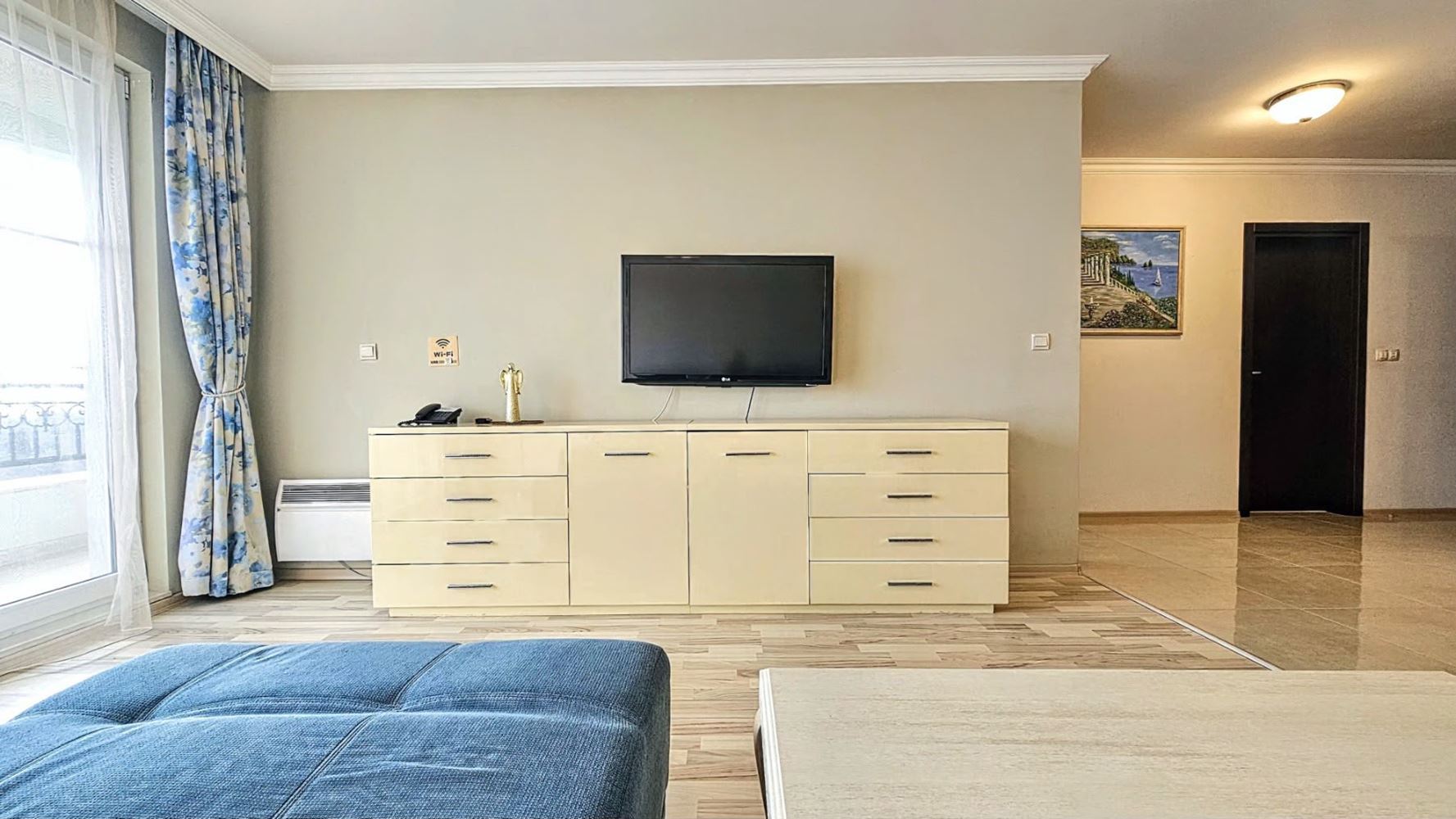 Wohnung mit einem Schlafzimmer in erster Meereslinie in Pomorie mit Panoramameerblick und ausgezeichneten Annehmlichkeiten