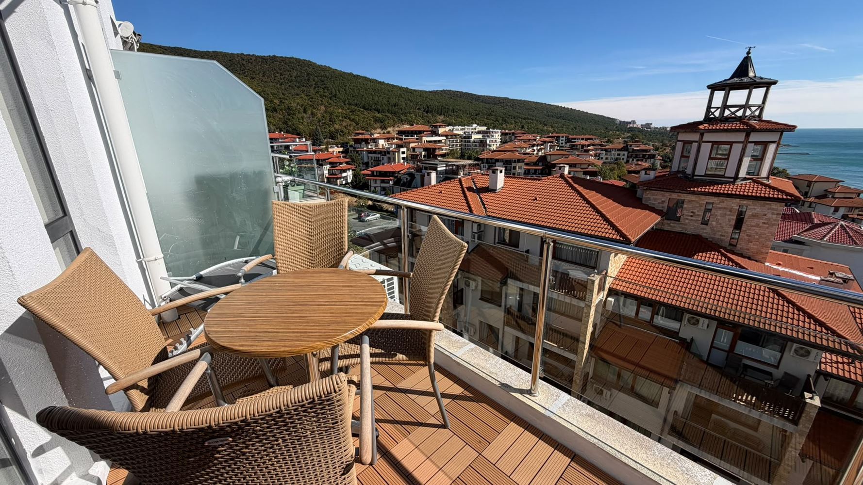 Studio mit Panoramablick auf das Meer, nur 50 Meter vom Strand entfernt in Sweti Wlas