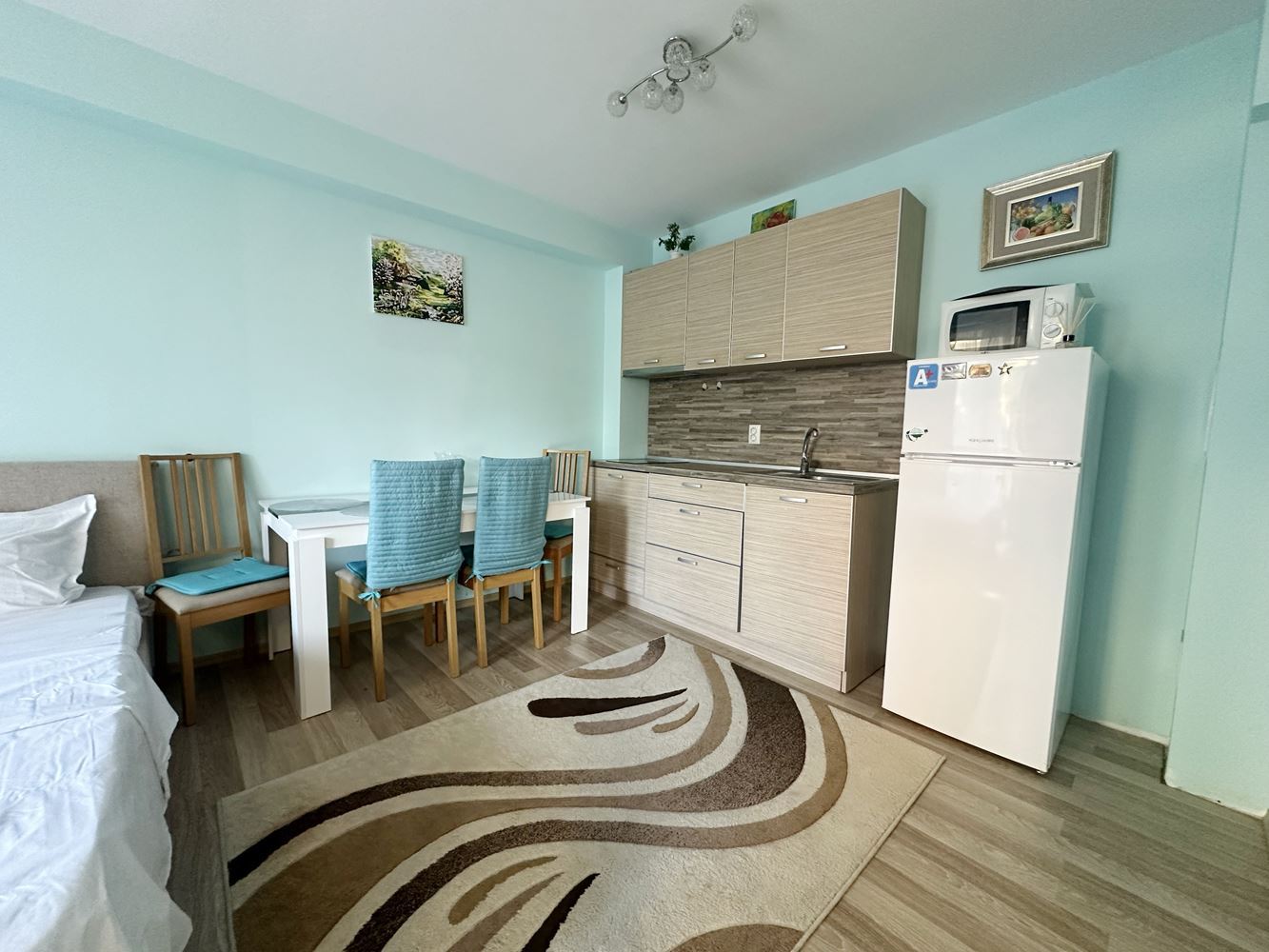Studio in Sveti Vlas – Ruhe, Grün und hervorragende Lage nahe dem Meer