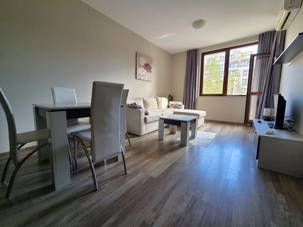 Wohnung in Sveti Vlas 300 m vom Strand entfernt – hervorragende Lage, Luxuskomplex mit mediterraner Atmosphäre
