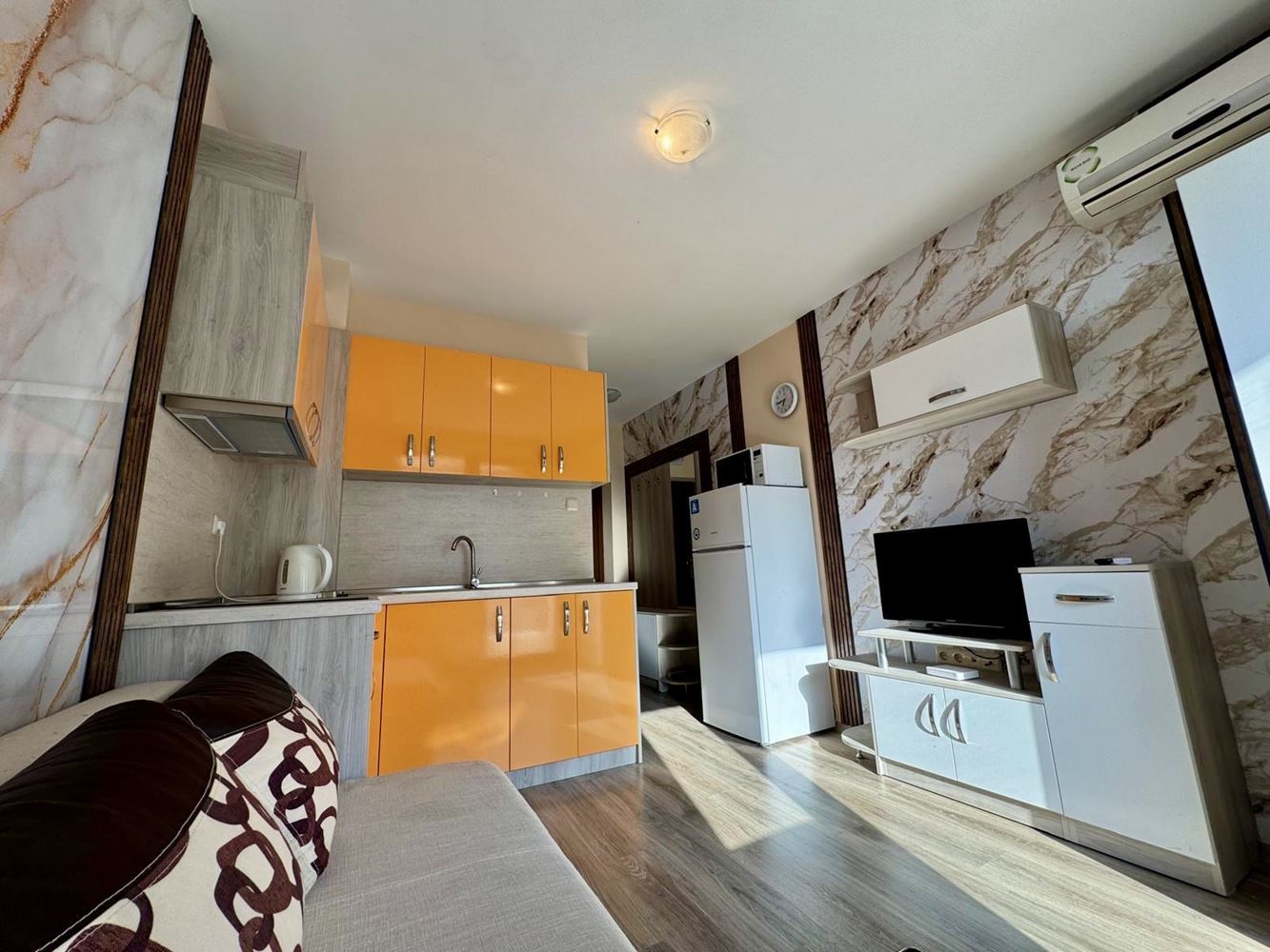 Möbliertes Studio – praktische Immobilie am Meer in Nessebar, bezugsfertig