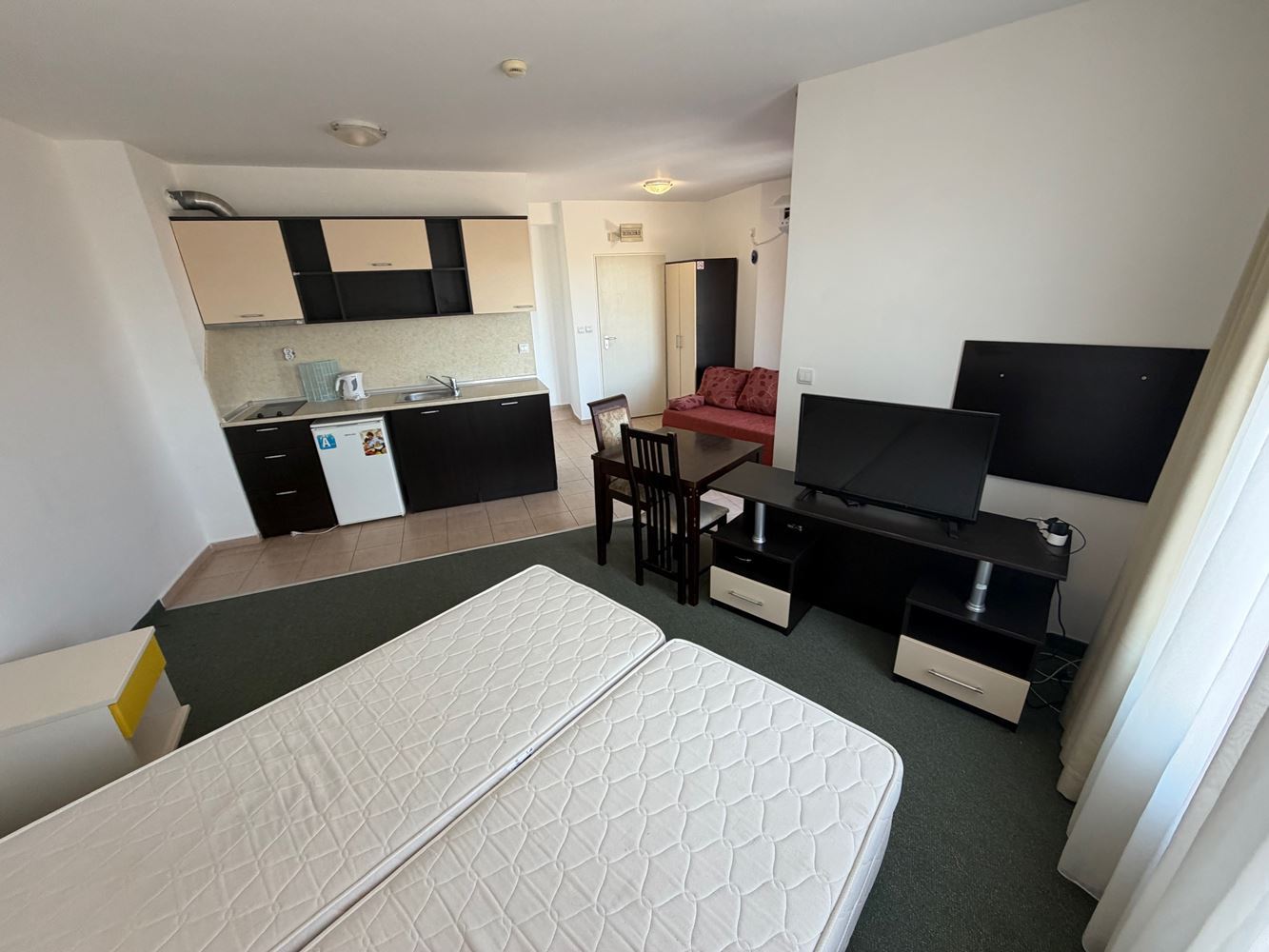 Geräumiges Studio mit Meerblick in einer prestigeträchtigen Anlage in Aheloy