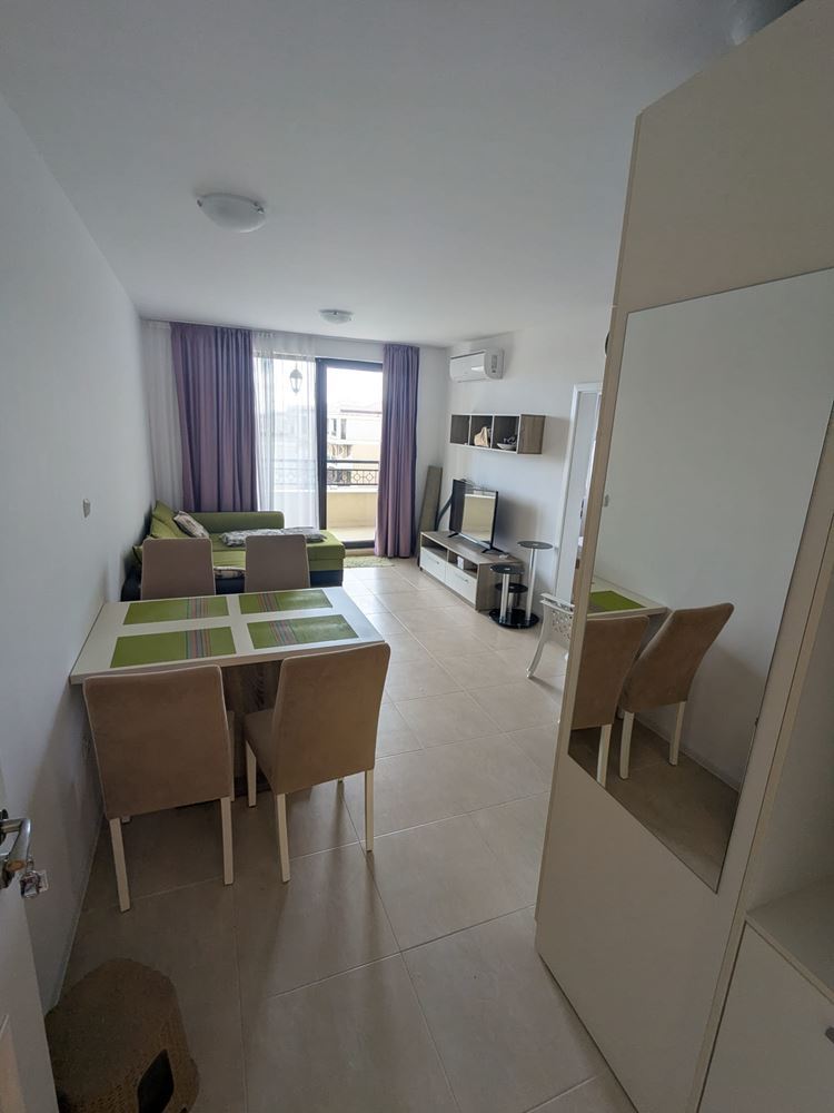 2-Zimmer-Wohnung mit teilweisem Meerblick in einem luxuriösen Komplex mit eigener Infrastruktur in Sozopol