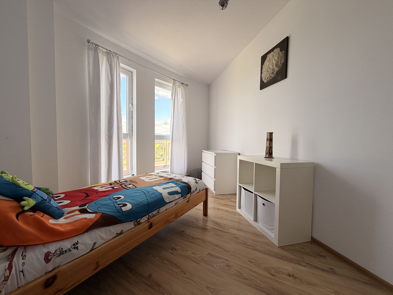 Drei-Zimmer-Wohnung mit Panoramaterrasse am Stadtrand von Sunny Beach – Komfort, Ruhe und Stil