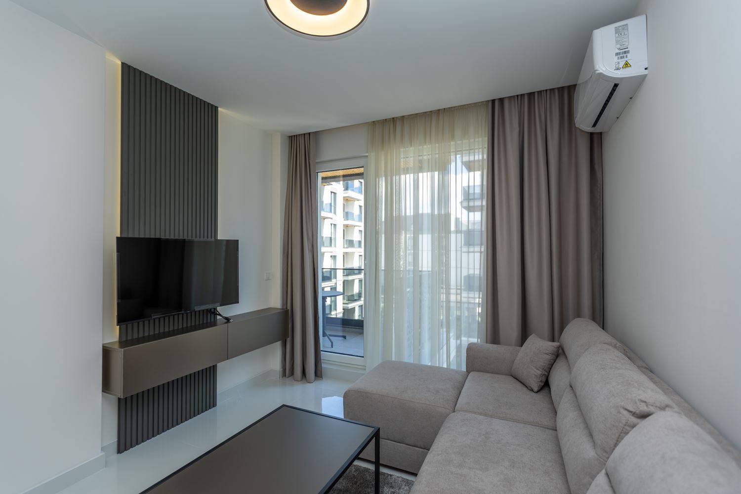 Luxuriöse Wohnung mit einem Schlafzimmer 500 m vom Meer entfernt in Sonnenstrand