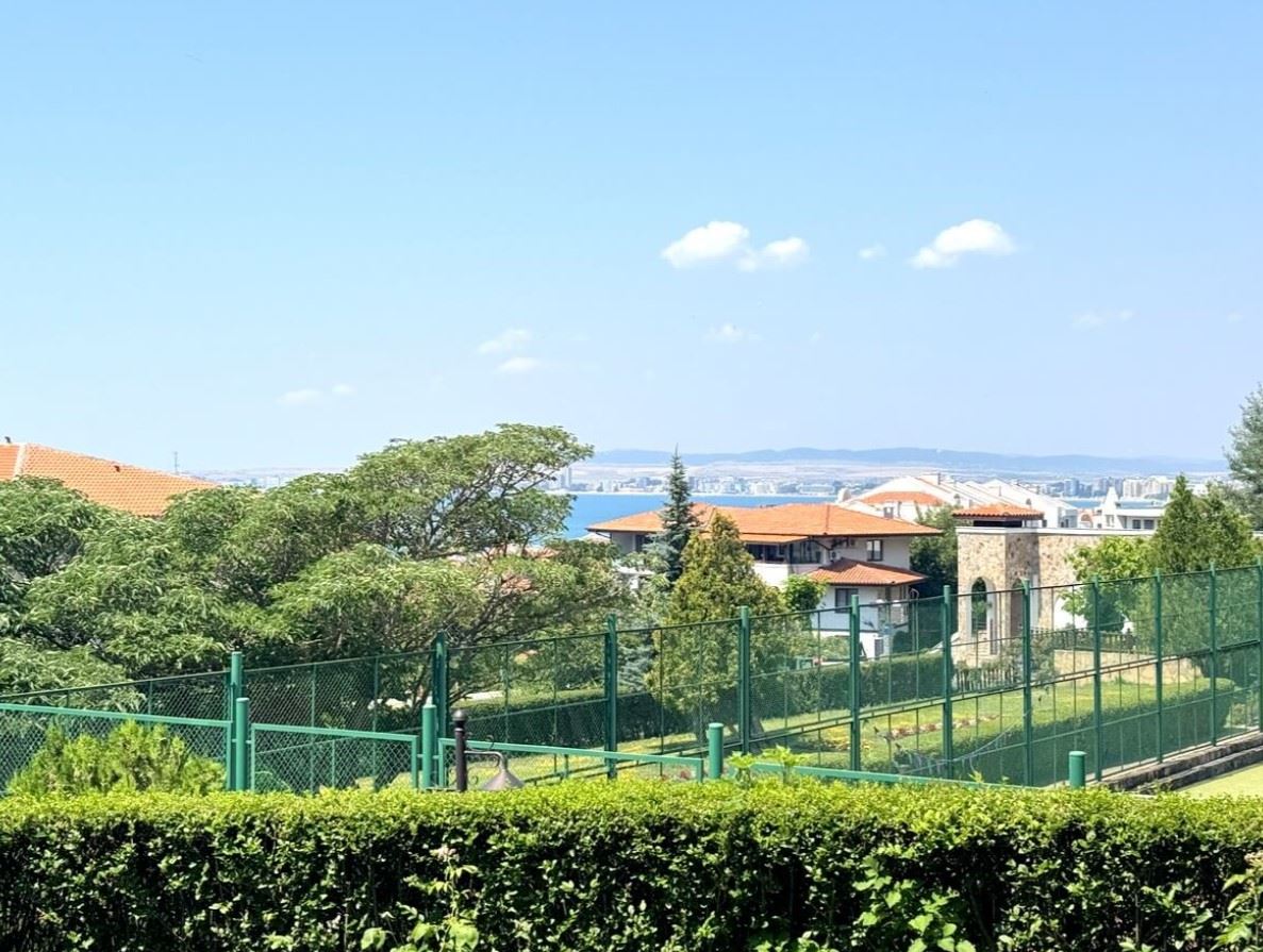 Wohnung mit Meerblick in Sveti Vlas – die perfekte Wahl für Urlaub und Investition nur wenige Schritte vom Meer entfernt