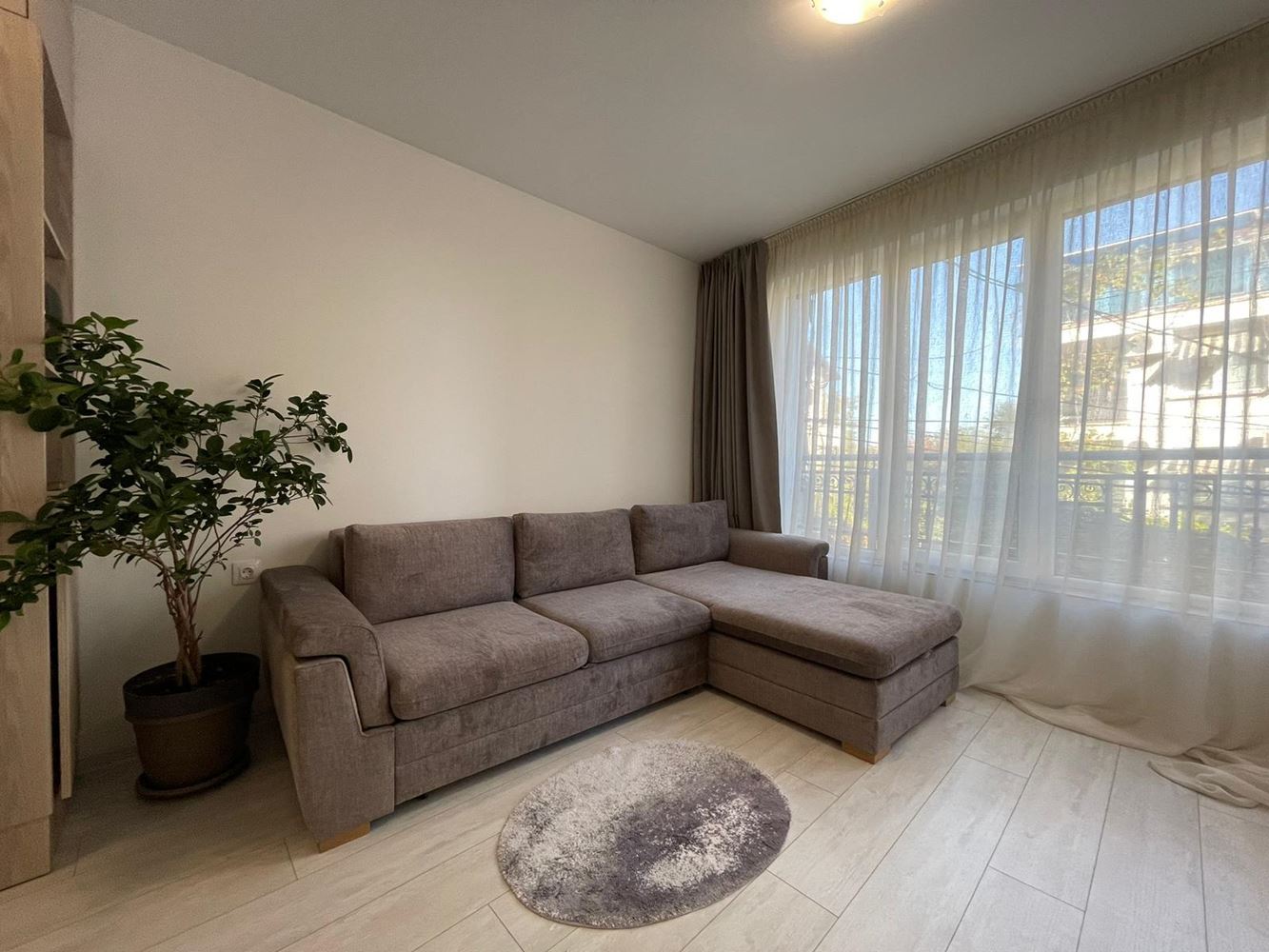Möblierte Wohnung mit einem Schlafzimmer ohne Wartungsgebühr in Sarafovo
