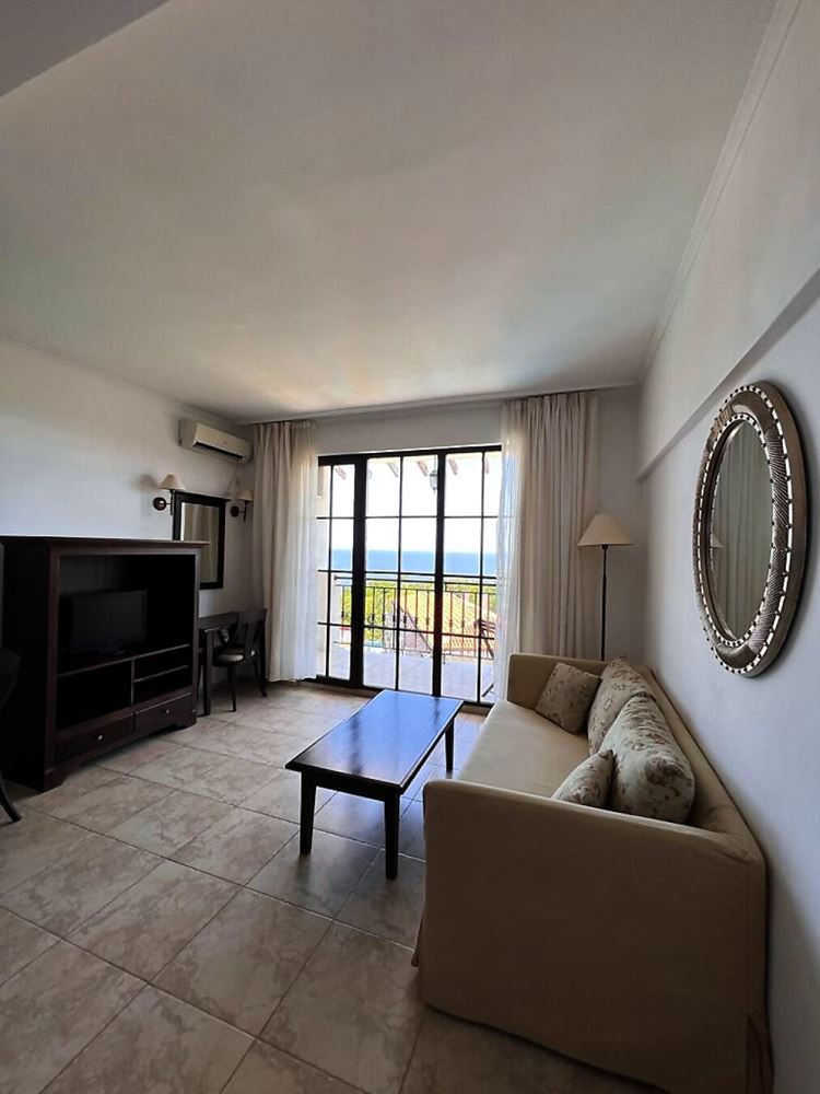 Zweizimmerwohnung mit herrlichem Meerblick in einer Wohnanlage direkt am Strand in Obzor