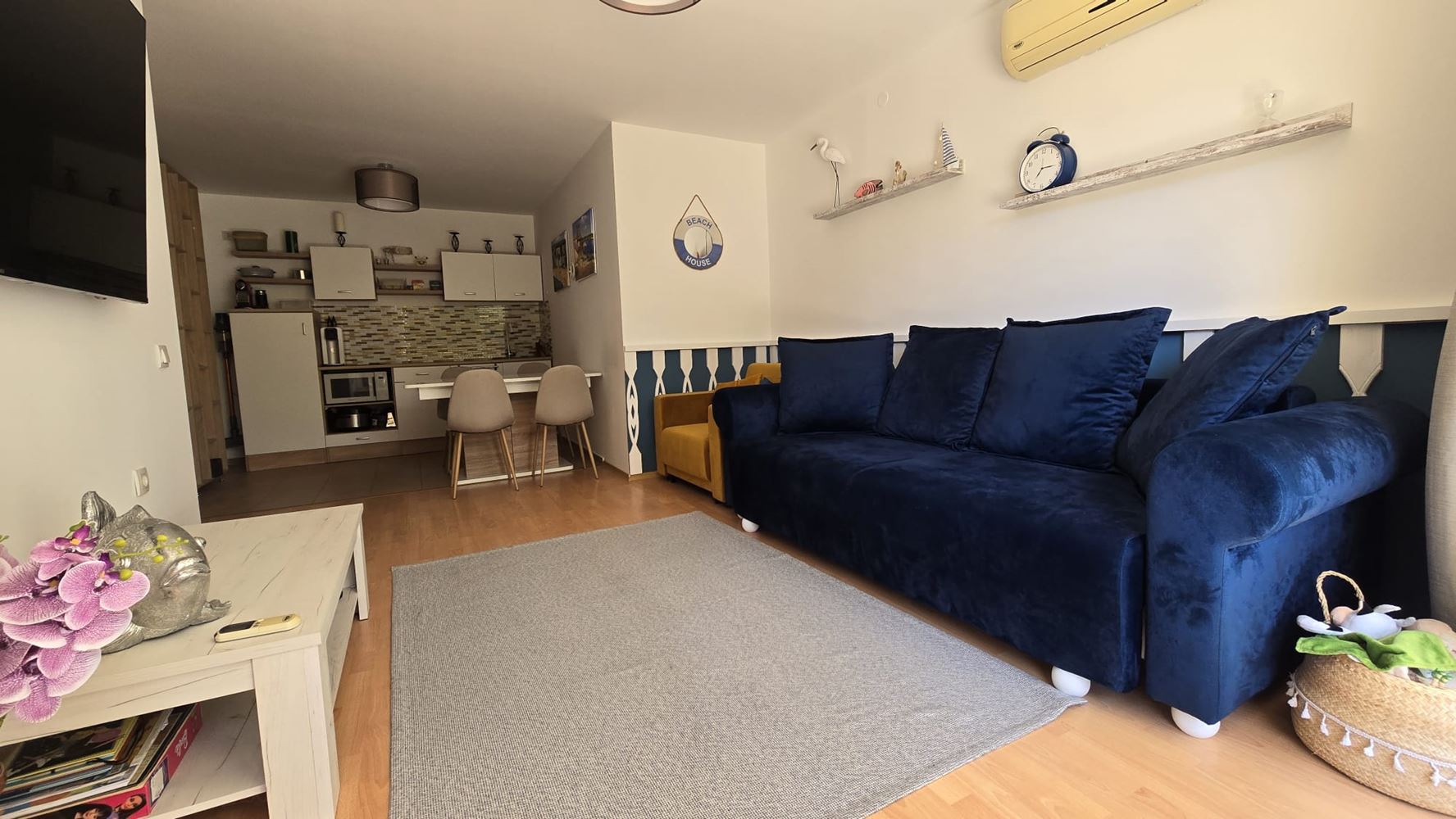 Stilvolle Ein-Zimmer-Wohnung in einer Eliteanlage in Sveti Vlas – Komfort, Ruhe und ganzjährige Nutzung