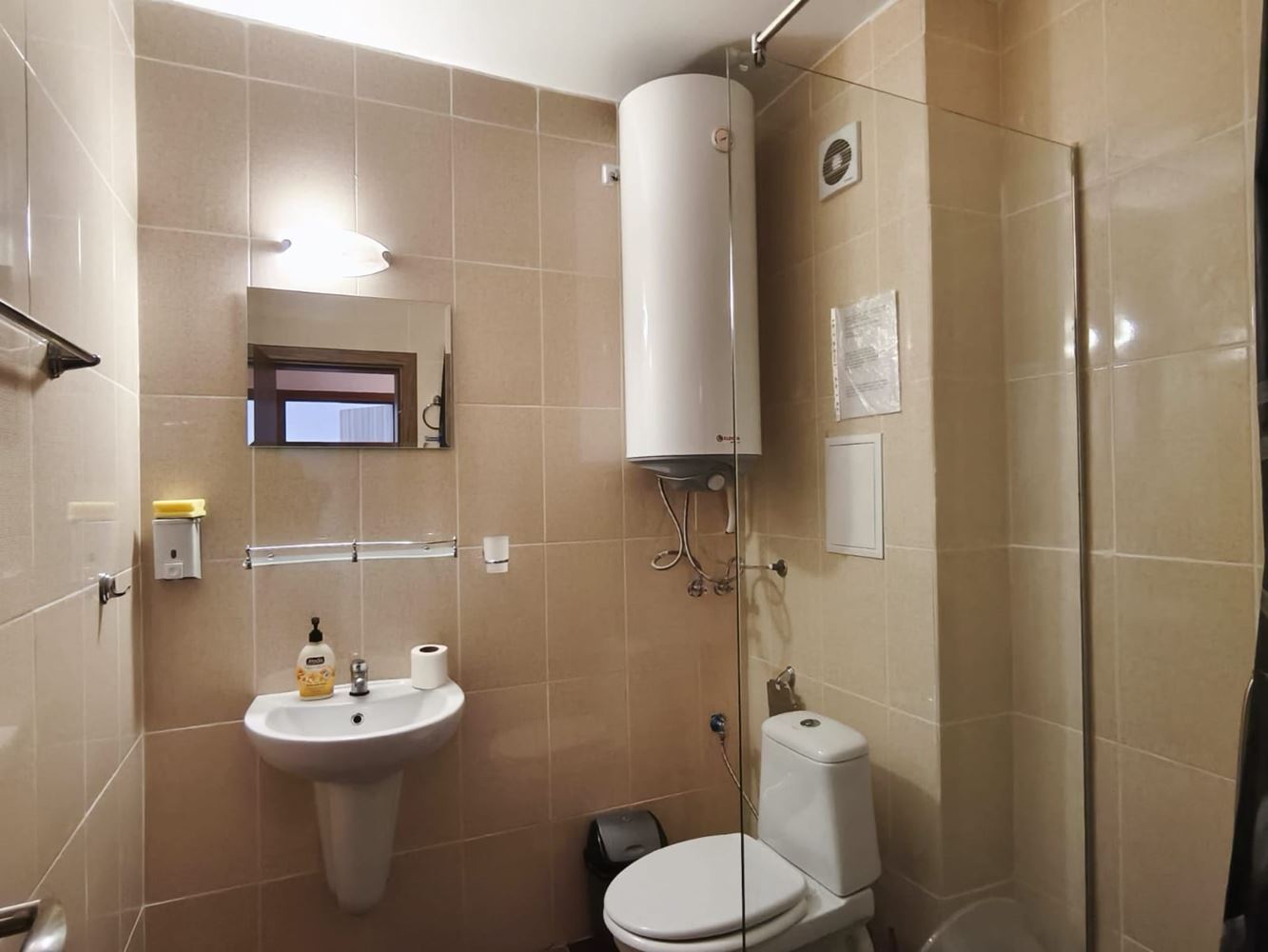 Geräumige Wohnung mit einem Schlafzimmer in Aheloy – bezugsfertig, nur wenige Schritte vom Meer entfernt