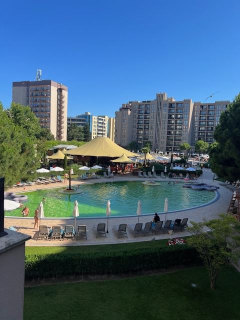 Geräumiges Studio in einem Luxuskomplex nur 50 m vom Strand in Sonnenstrand