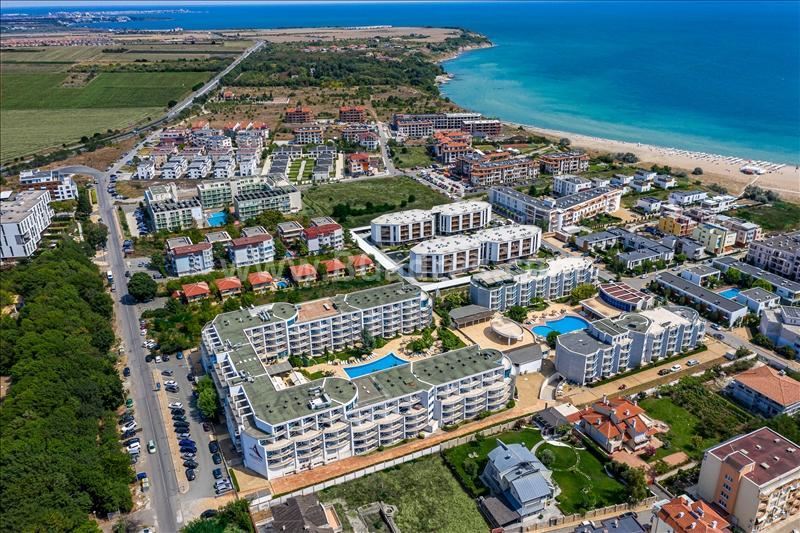 Elegantes Studio in einer Elite-Anlage in Sarafovo – nur wenige Schritte vom Strand entfernt, Luxus, SPA und Pool direkt vor Ihnen