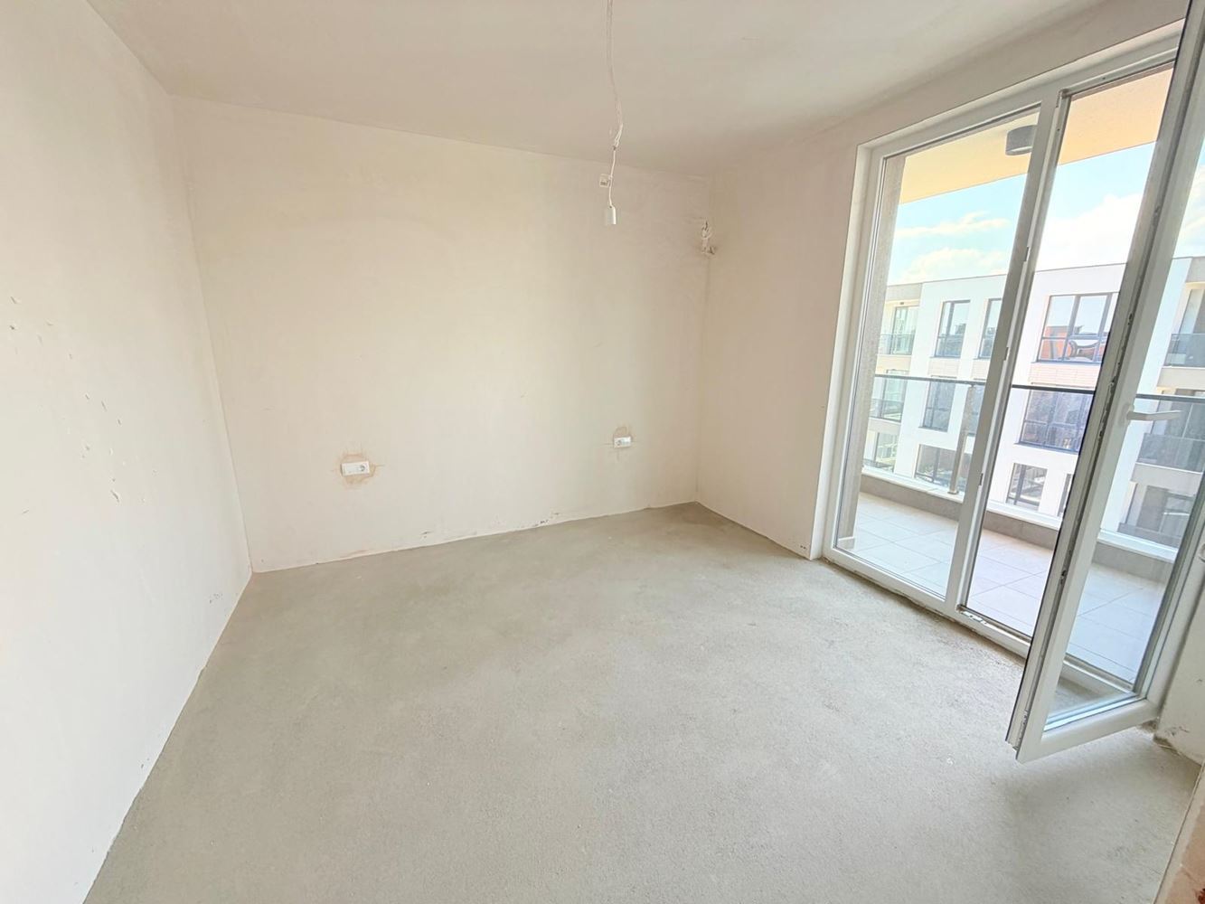 Ein neues Zuhause mit Potenzial und Komfort – 2-Zimmer-Wohnung in einem modernen Gebäude im Wohnviertel Madika