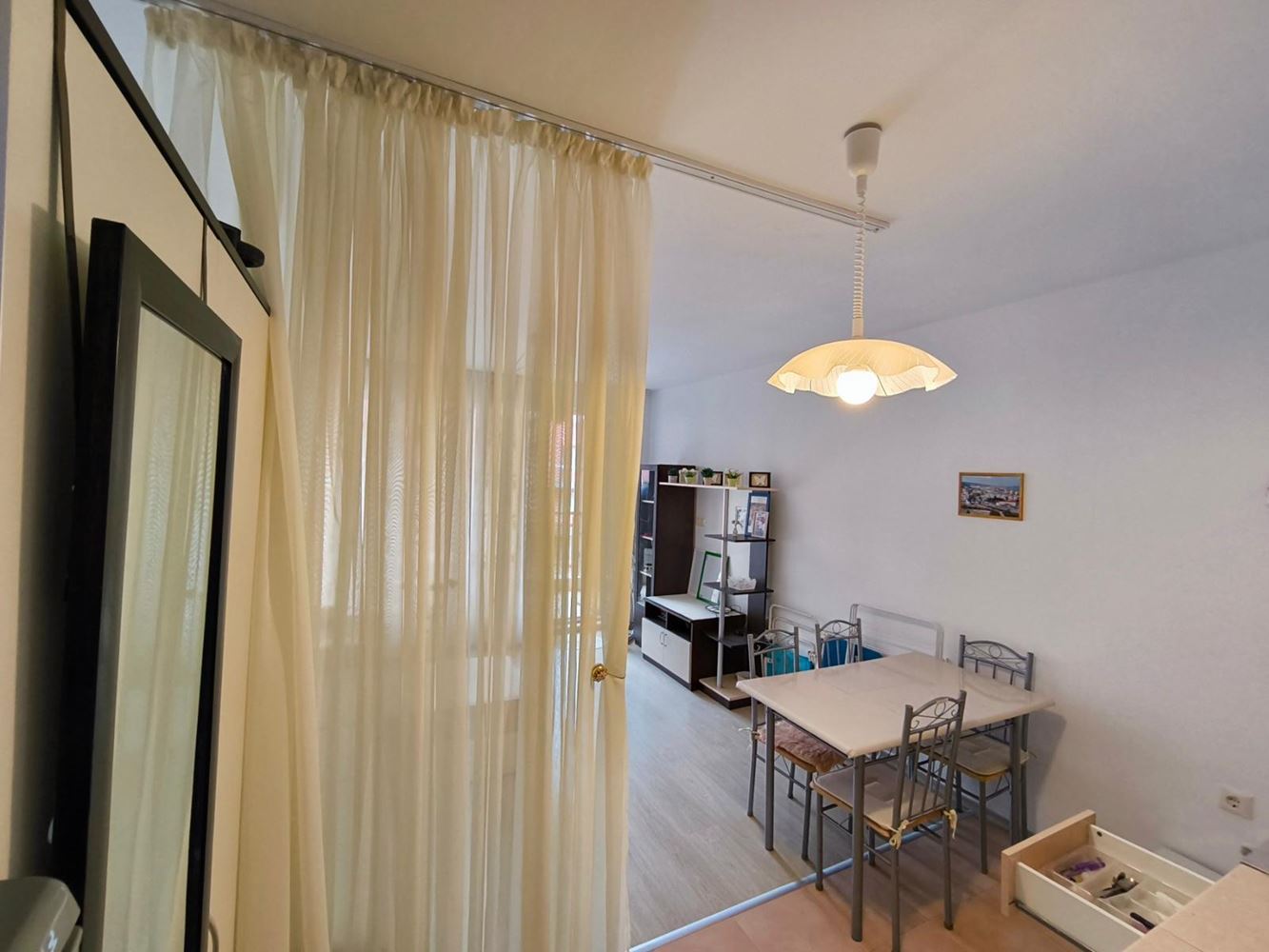 Geräumiges und helles Studio in Pomorie – zentrale Lage, niedrige Kosten und ausgezeichnete Investition