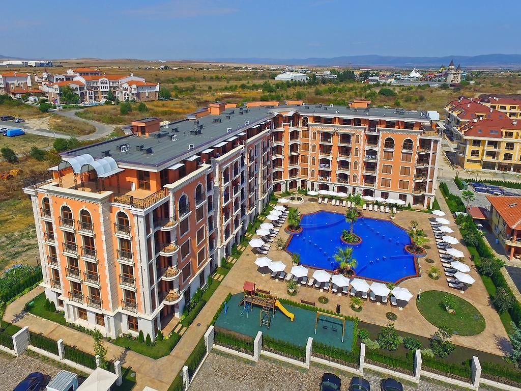 Wunderschöne Wohnung mit einem Schlafzimmer in Ravda mit Pools und hervorragenden Annehmlichkeiten – ideal für Urlaub und Investition