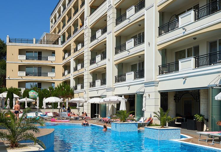 Wohnung mit einem Schlafzimmer in erster Meereslinie in Pomorie mit Panoramameerblick und ausgezeichneten Annehmlichkeiten