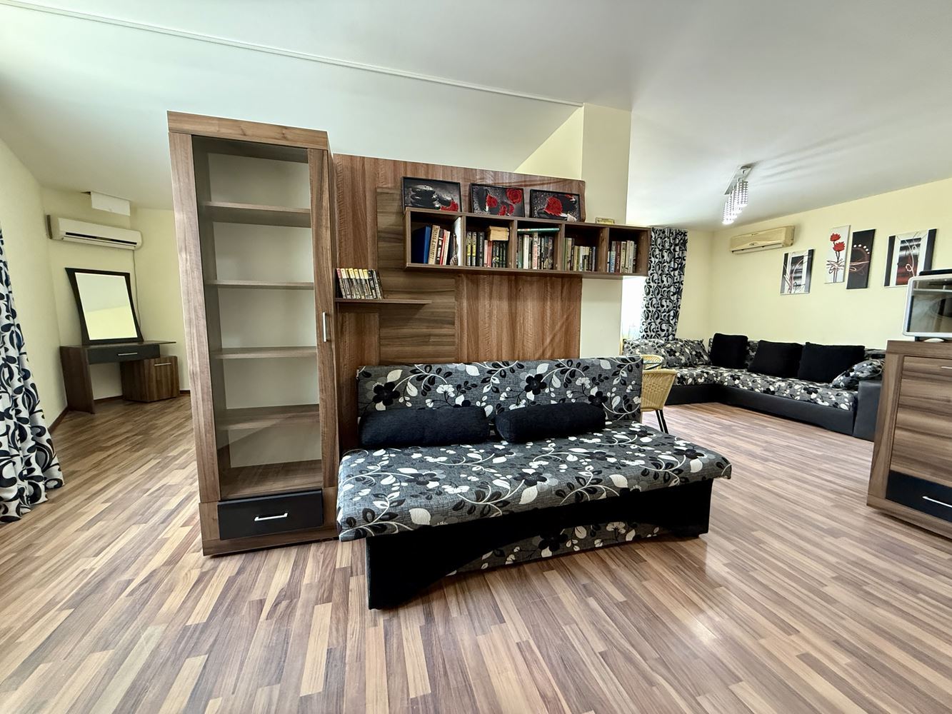 Geräumige Zweizimmerwohnung in der Nähe des Lidl-Supermarkts in Sonnenstrand