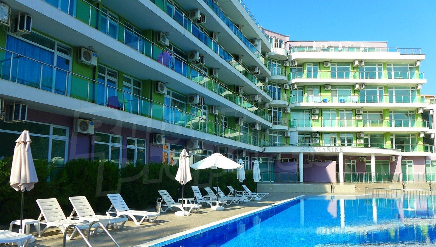 2-Zimmer-Wohnung in einer modernen Anlage im Herzen von Sonnenstrand – ausgezeichnete Investition und bezugsfertige Immobilie am Meer
