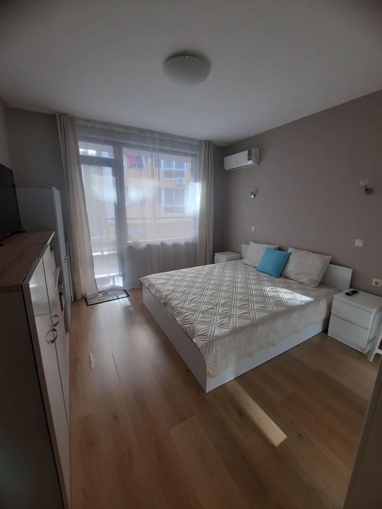 Zweizimmerwohnung nur 300 Meter vom Meer entfernt in Pomorie