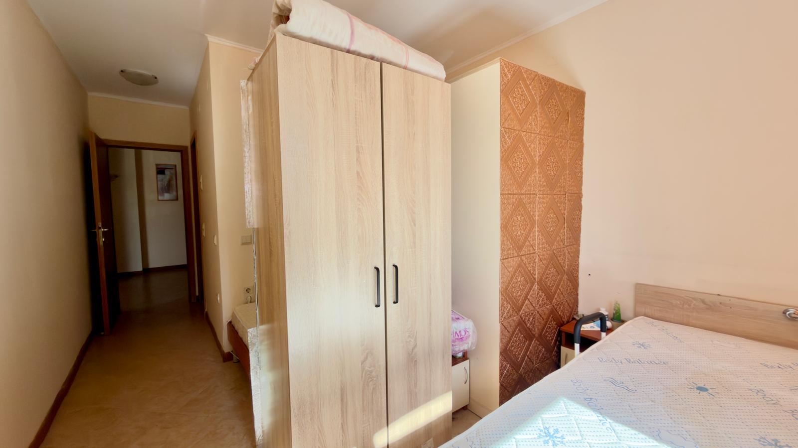 Geräumige Drei-Zimmer-Wohnung in einer luxuriösen Anlage in Sonnenstrand
