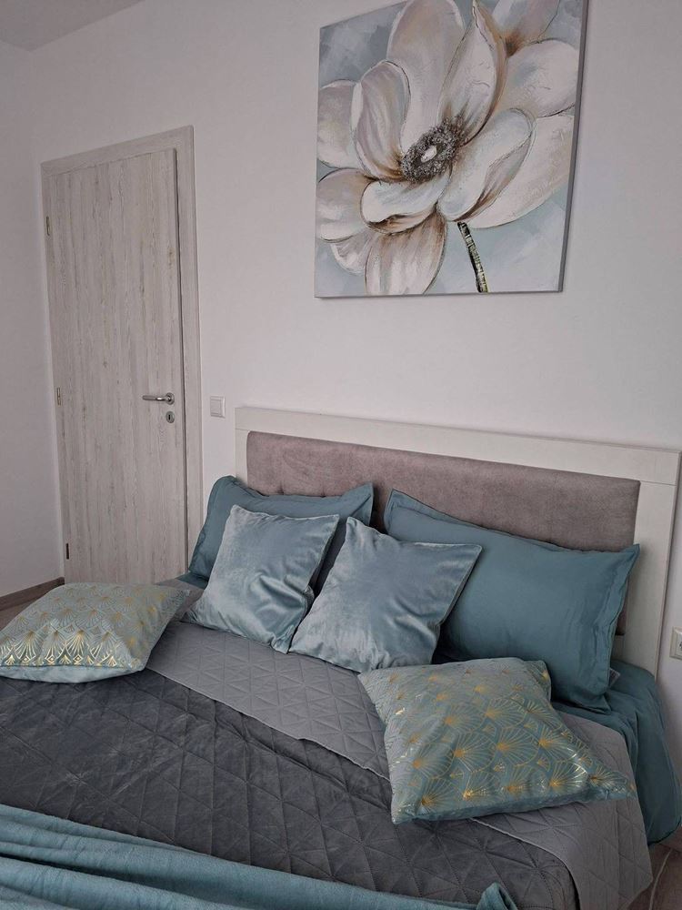 Stilvolle Zwei-Zimmer-Wohnung mit niedriger Wartungsgebühr in Sunny Beach – Komfort, Sicherheit und hervorragende Investition am Meer